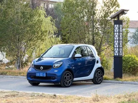 smart fortwo 2019