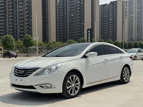 Hyundai 索纳塔八 2014