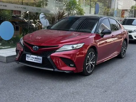 Toyota Camry 2019