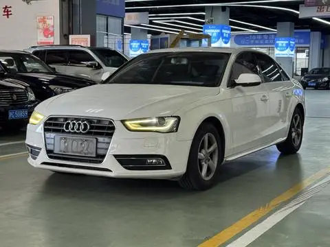 Audi A4L 2015