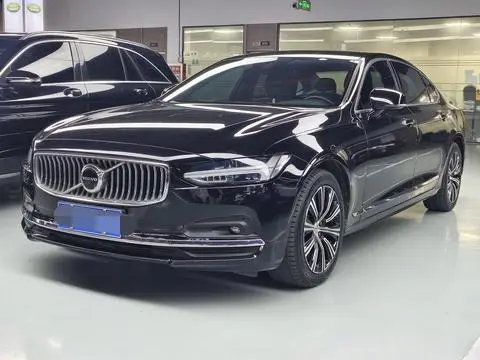 Volvo S90 2022