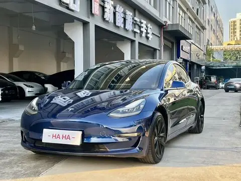 Tesla Model 3 2020