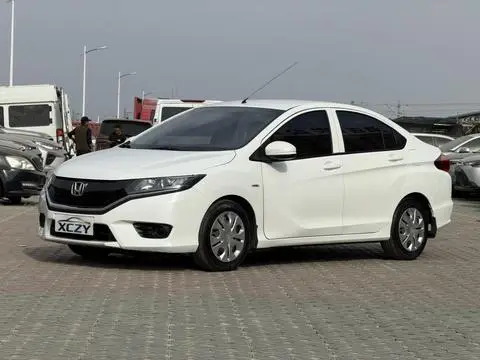 Honda Greiz 2016