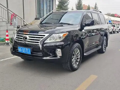 Lexus LX 2009