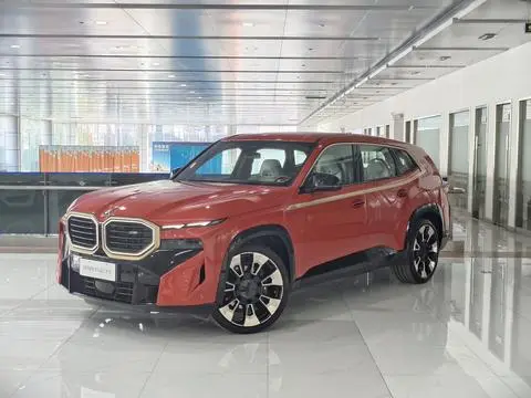 BMW XM 2023