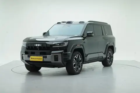BYD Leopard 8 2025