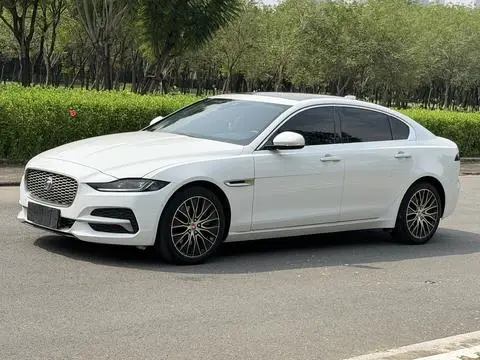 Jaguar XEL 2020