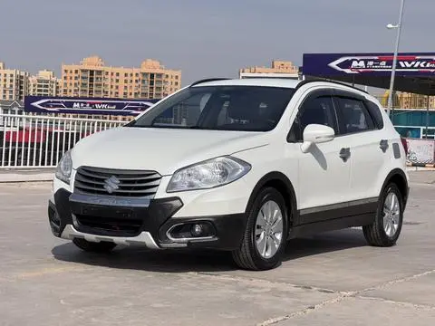 Suzuki S-Cross 2015
