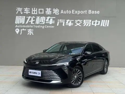 Buick LaCrosse 2025
