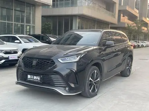 Toyota Crown Kluger 2022
