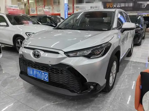Toyota FRONTLANDER 2024