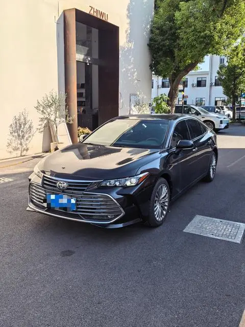 Toyota 亚洲龙 2019