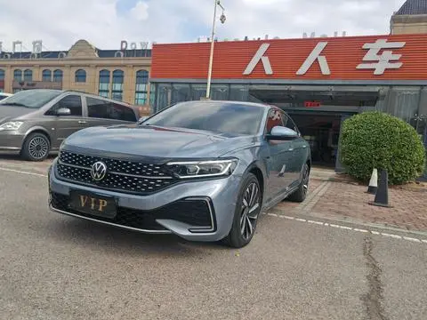Volkswagen Passat 2022