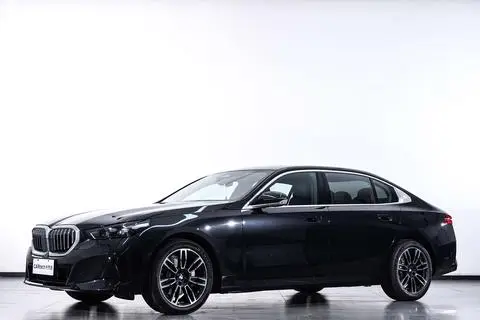 BMW 5 Series 2026