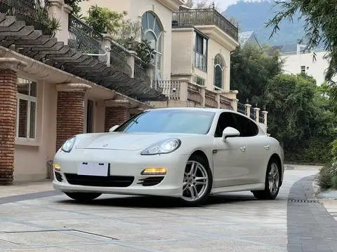 Porsche Panamera 2010