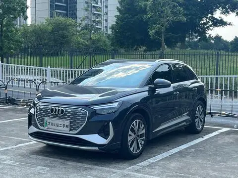 Audi Q4 e-tron 2023