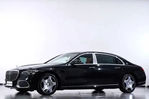 Mercedes-Benz 迈巴赫S-Class 2025