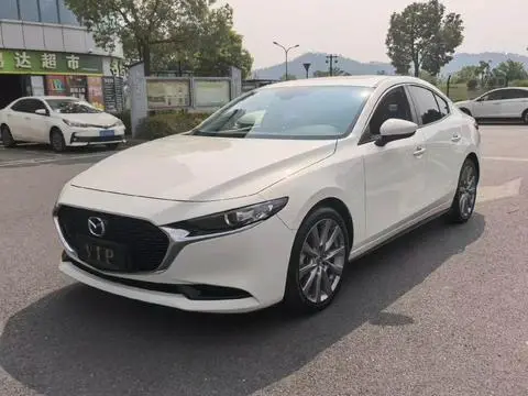 Mazda 3 Axela 2023