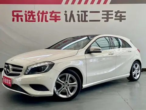 Mercedes-Benz A-Class 2015