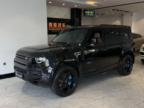 Land Rover 卫士 2025