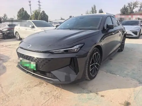 Changan Qiyuan A06 2024