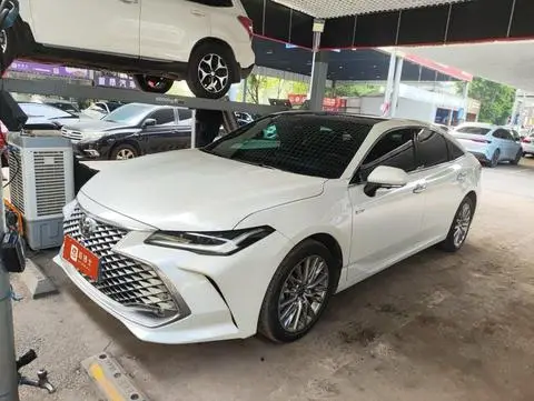 Toyota 亚洲龙 2024