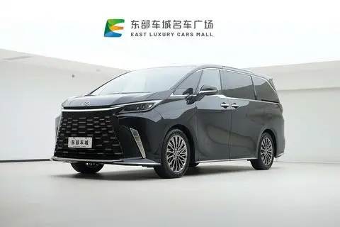 Lexus LM 2023