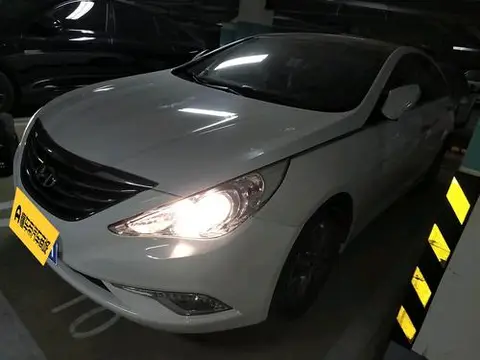 Hyundai 索纳塔八 2013