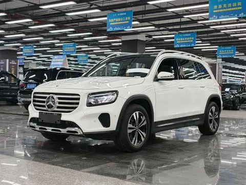 Mercedes-Benz GLB 2024