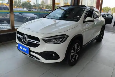 Mercedes-Benz GLA 2020