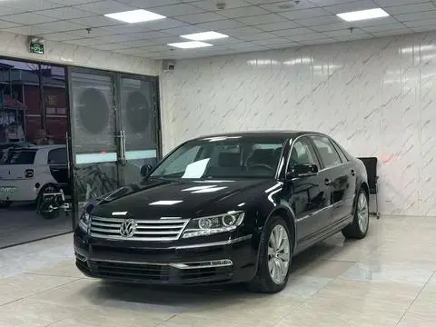 Volkswagen 辉腾 2012