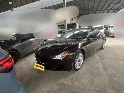 Maserati Quattroporte 2013