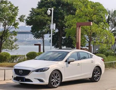 Mazda Atenza 2017