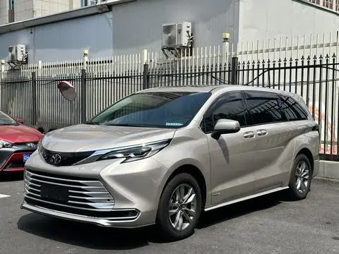 Toyota 赛那 2024