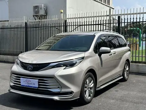 Toyota 赛那 2021