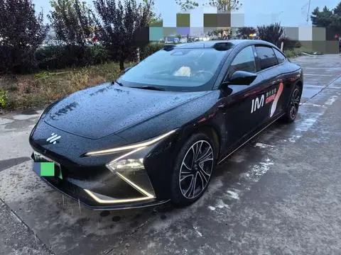 IM Motors 智己L7 2022