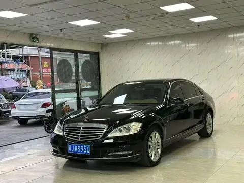 Mercedes-Benz S-Class 2012