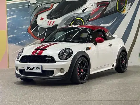MINI COUPE 2012