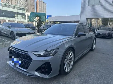 Audi RS 6 2021