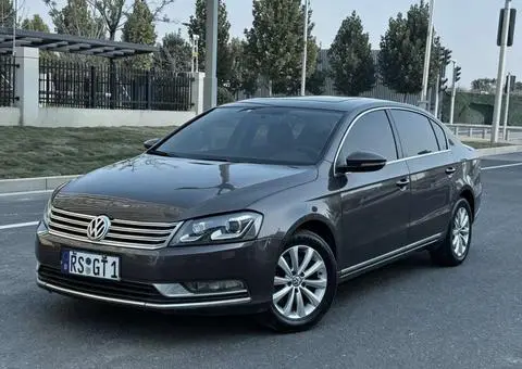 Volkswagen Magotan 2012