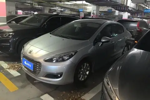 Peugeot 308 2013