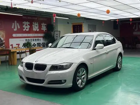 BMW 3 Series 2011