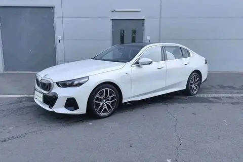 BMW i5 2025