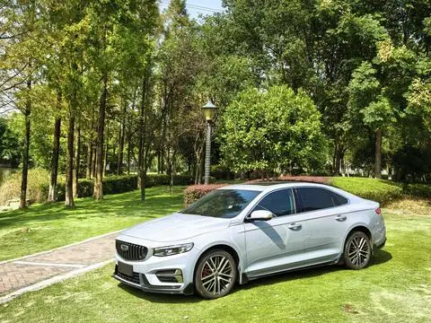 Geely Preface 2024
