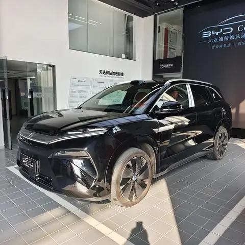 BYD Tang L 2025