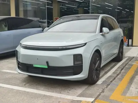 Li L6 2025