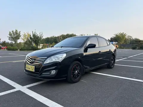 Hyundai Elantra Yuedong 2011