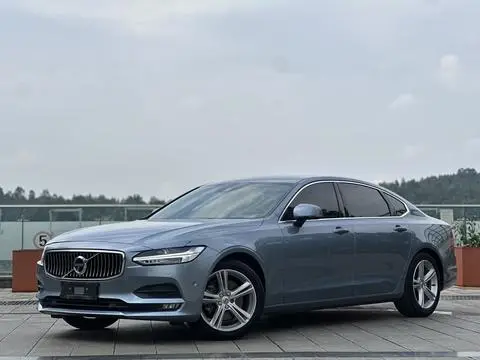 Volvo S90 2018