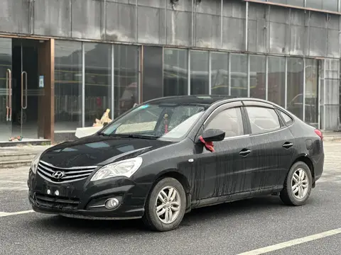 Hyundai Elantra Yuedong 2011