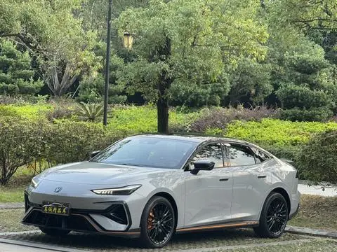Changan UNI-V 2025
